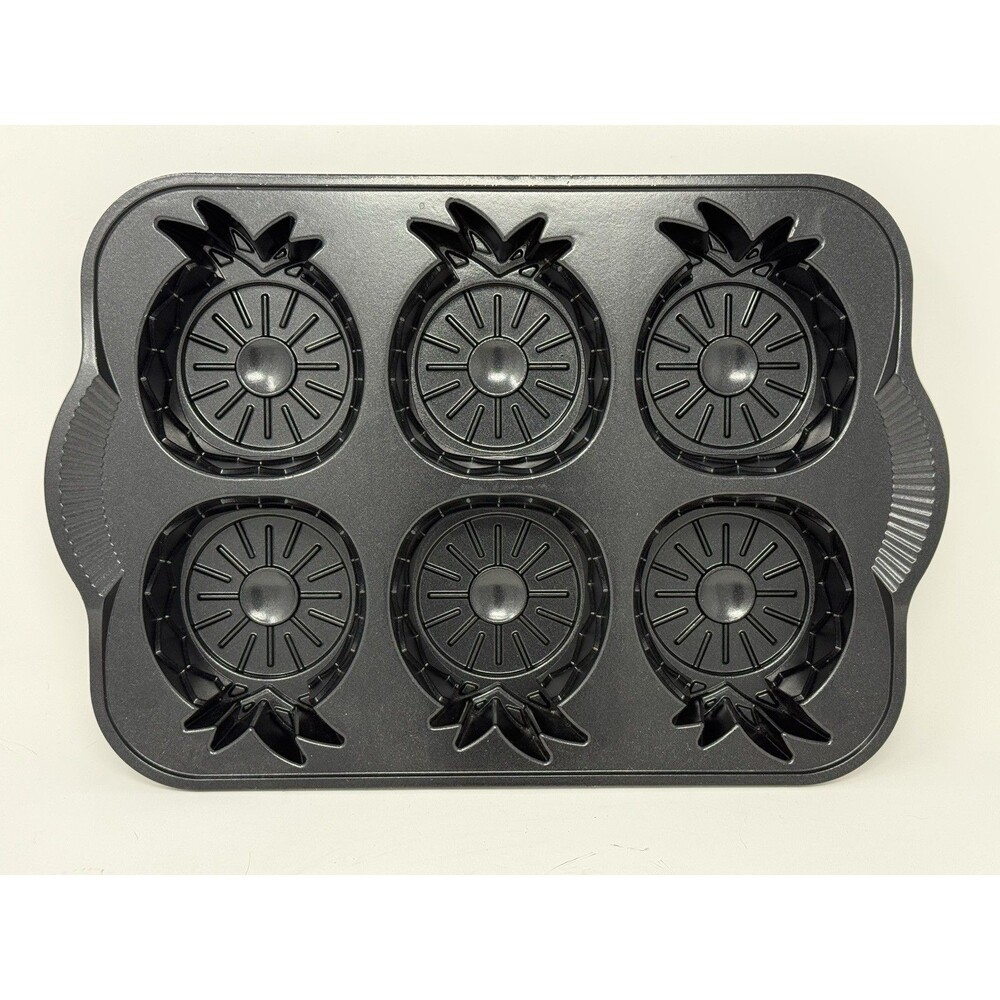 Nordic Ware Mini Pineapple Upside Down Cake Pan Platinum Collection